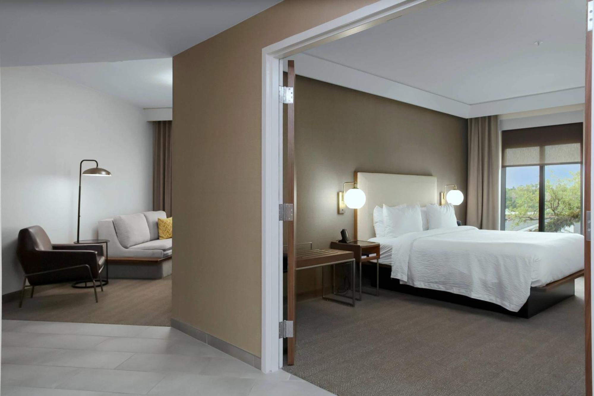 Courtyard By Marriott Thomasville Downtown Екстер'єр фото